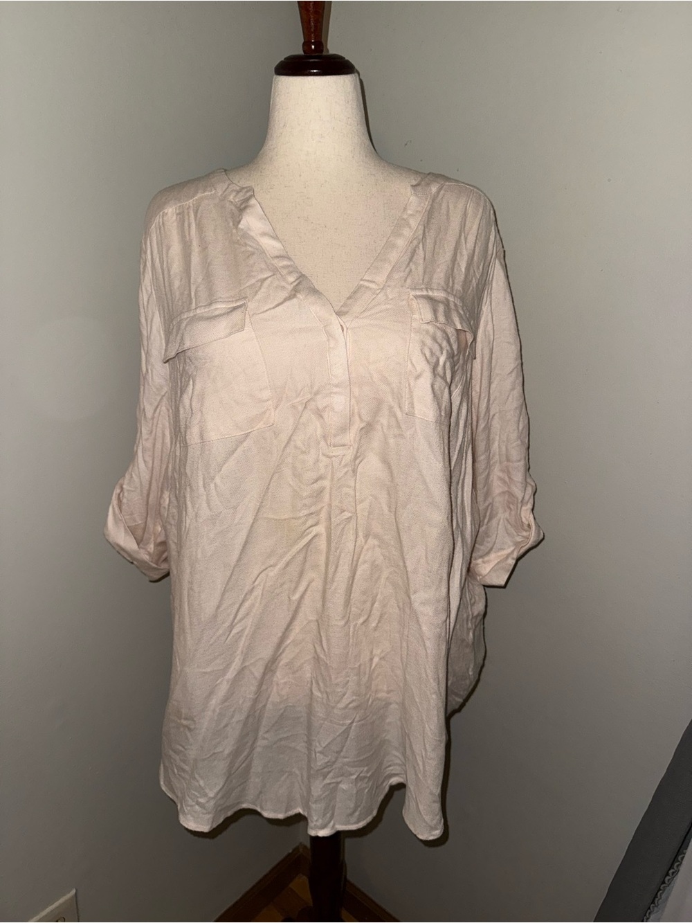 Light Off-White V-Neck Tunic Top with Rolled Sleeves
